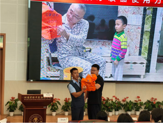 image.png image.png